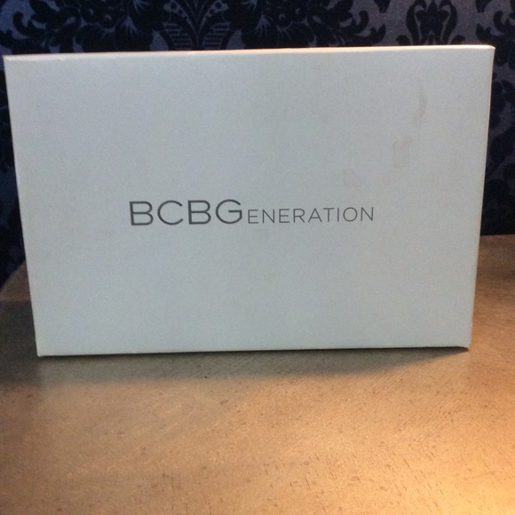 BCBGENERATION Ariel Hazy Blue Peep Toe so 71/2 - Picture 7 of 7